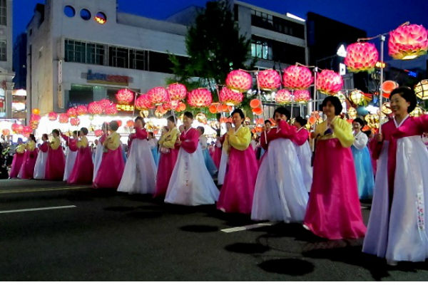Lễ hội Đèn Lồng Jinju