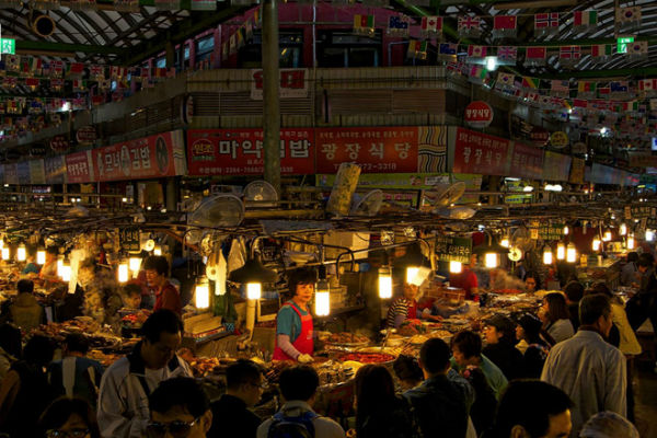 chợ đêm ở Hàn Quốc