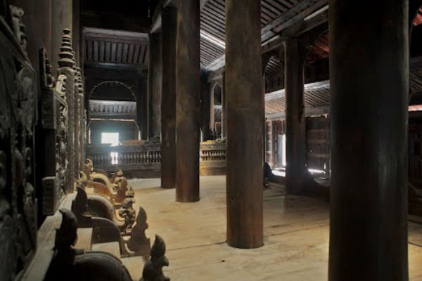 Tu viện gỗ Bagaya kyaung