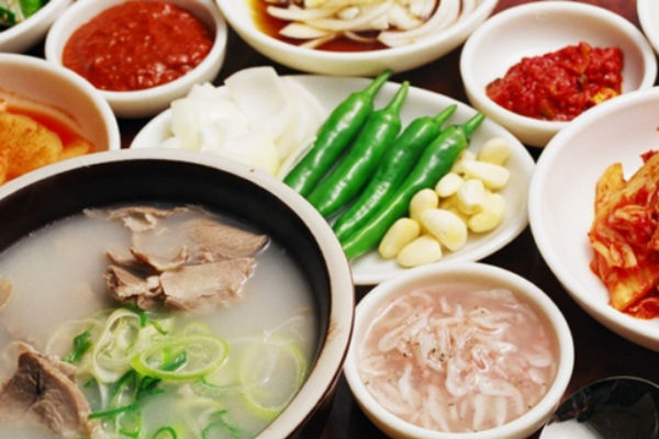 canh thịt lợn đặc sản Busan Hàn Quốc