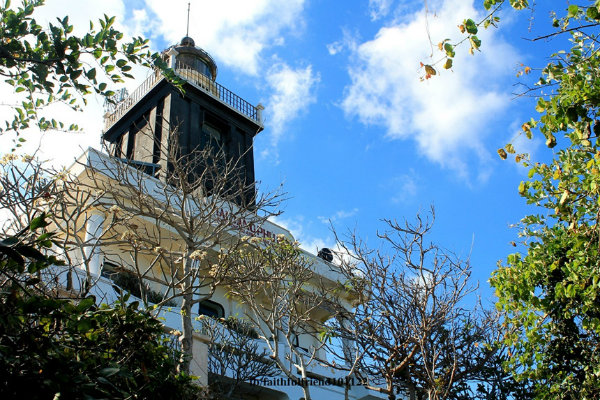 Ngọn hải đăng trên đảo Phú Quý